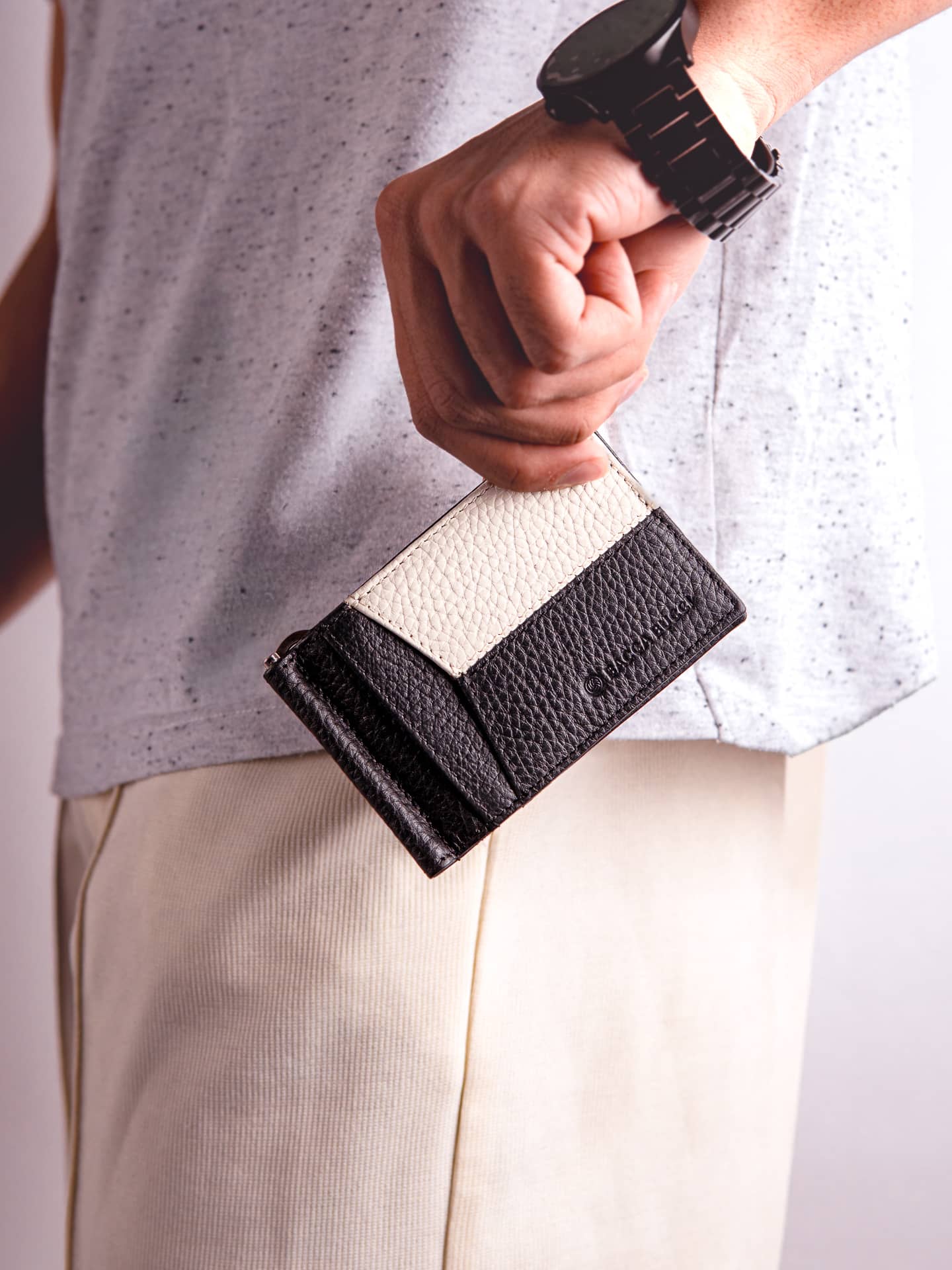 Slim Leather Wallets for Men