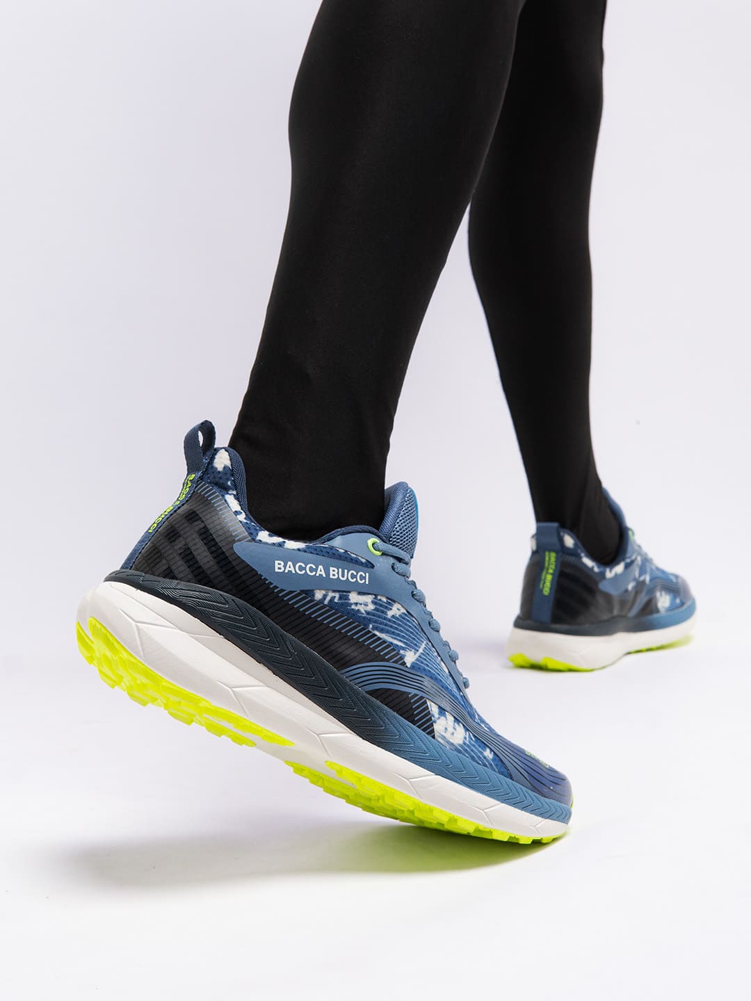 best running shoes for men, shoe walk,  running shoes for men