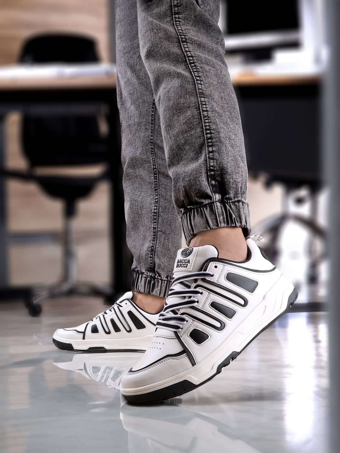 Bacca Bucci Metrolites: Urban Pulse Edition, the epitome of comfort meets street-style elegance