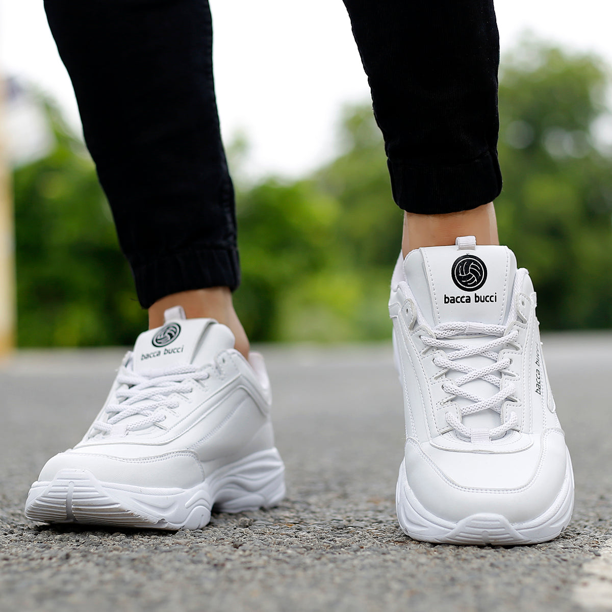 white sports shoes for men