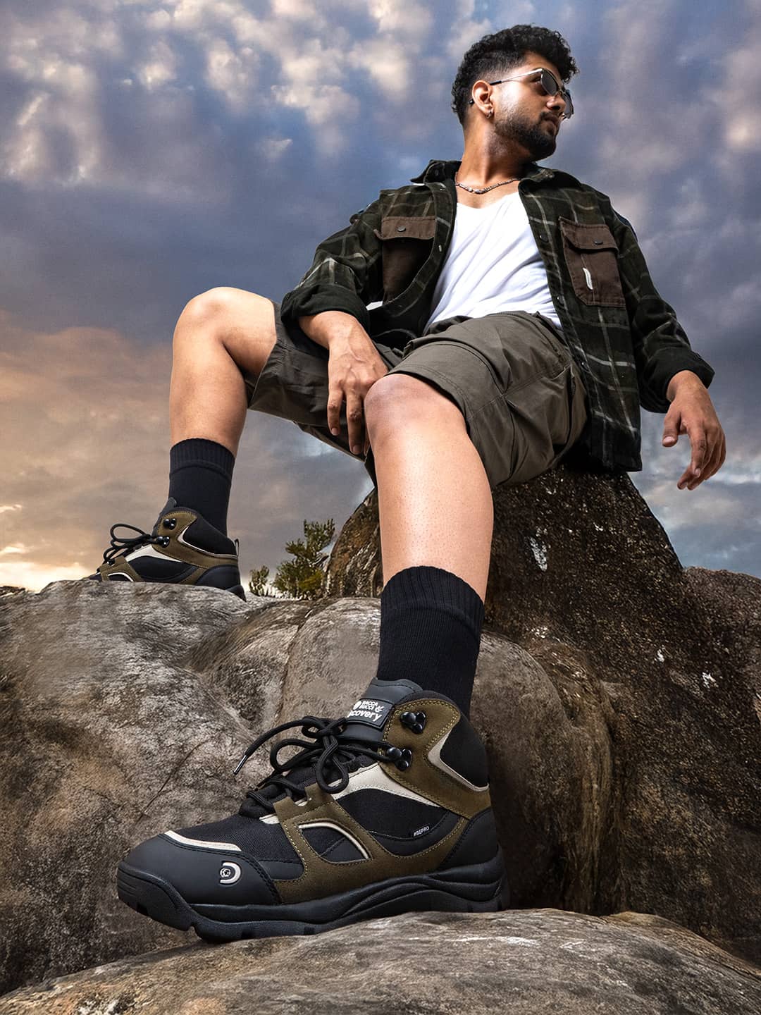 Bacca Bucci X Discovery Outrider – Official Discovery Licensed Boots